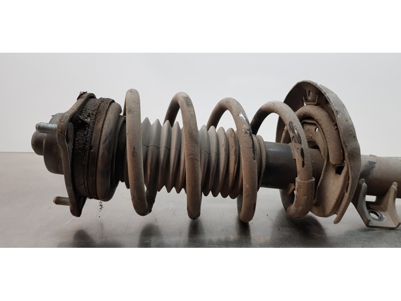 Recambio de amortiguador delantero derecho para kia carens ( ) basic referencia OEM IAM 54660A4850   Recambio de amortiguador delantero derecho para kia carens ( ) basic referencia OEM IAM 54660A4850