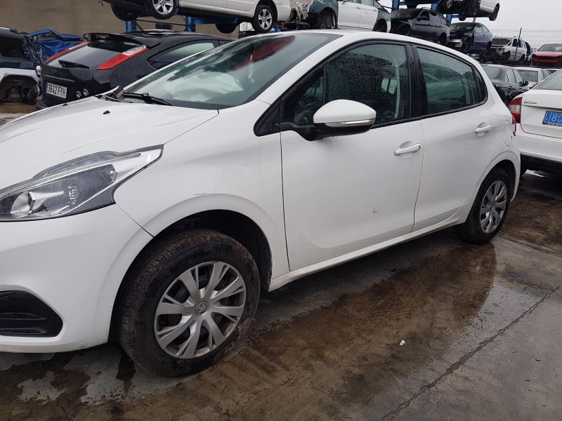 peugeot 208 (p2) del año 2019