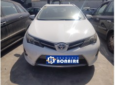 toyota auris touring sports (e18) del año 2013