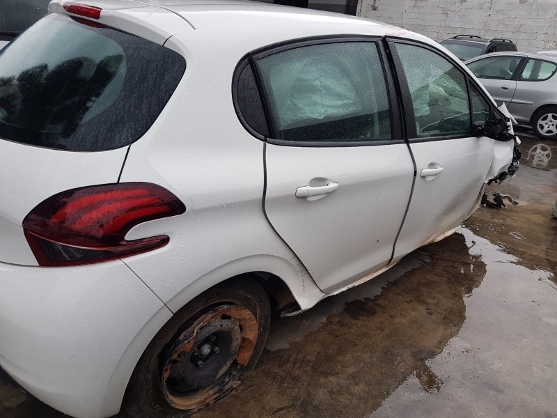peugeot 208 (p2) del año 2019