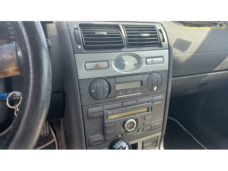 ford mondeo berlina (ge) del año 2003 ford mondeo berlina (ge) del año 2003