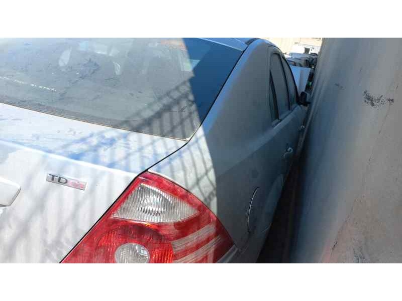 ford mondeo berlina (ge) del año 2002 ford mondeo berlina (ge) del año 2002