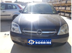 opel vectra c berlina del año 2004
