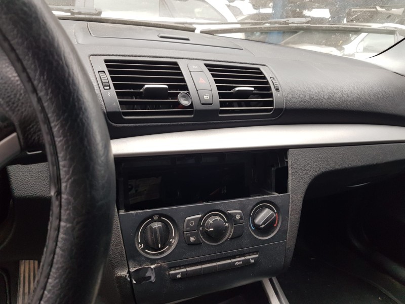 bmw serie 1 berlina (e81/e87) del año 2011