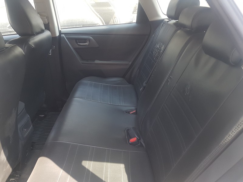 toyota auris touring sports (e18) del año 2013