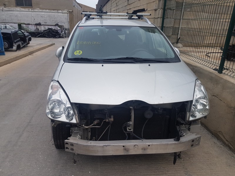 toyota corolla verso (r1) del año 2005