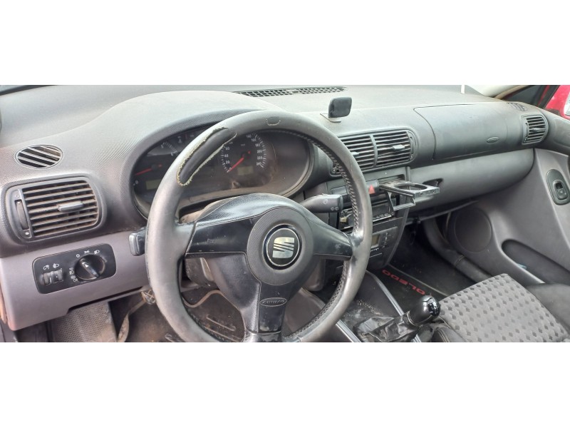 seat leon (1m1) del año 2001