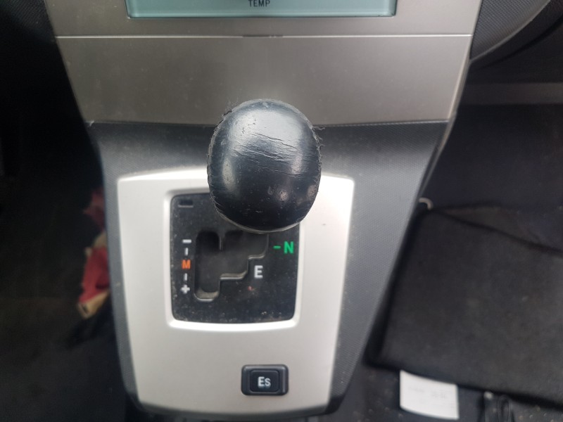 toyota corolla verso (r1) del año 2005