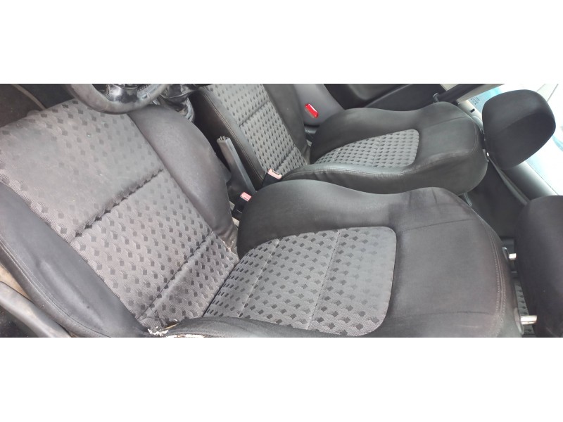 seat leon (1m1) del año 2001