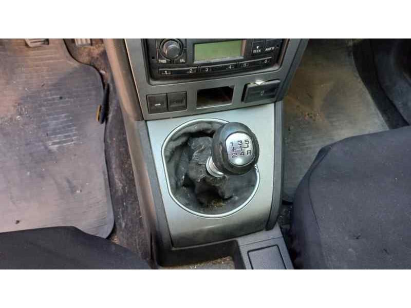 ford mondeo berlina (ge) del año 2002 ford mondeo berlina (ge) del año 2002