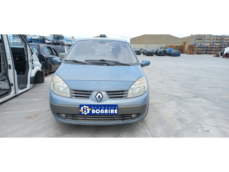 renault scenic ii del año 2004