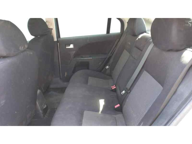 ford mondeo berlina (ge) del año 2002 ford mondeo berlina (ge) del año 2002