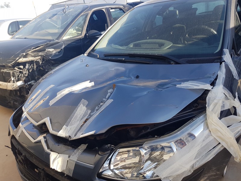 citroen c4 berlina del año 2008