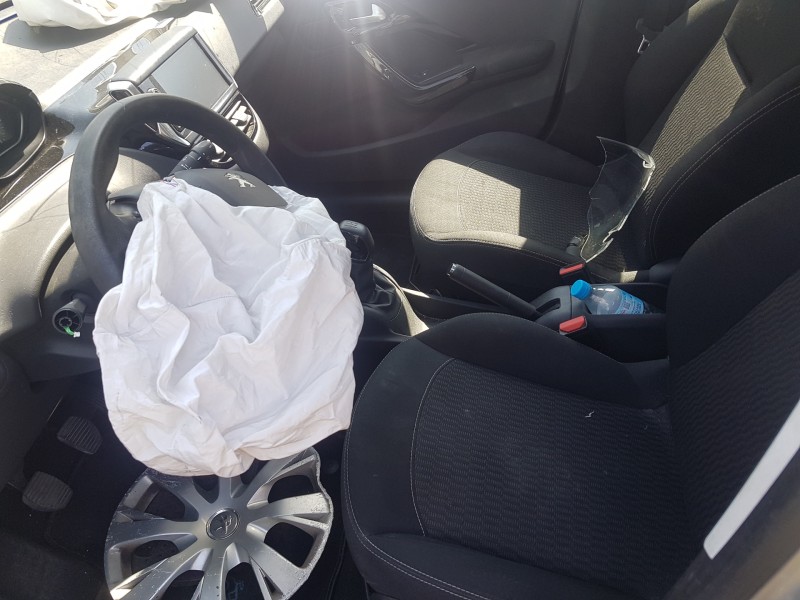 peugeot 208 del año 2018