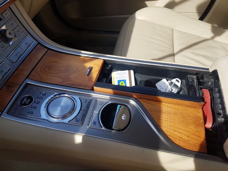 jaguar xf del año 2013