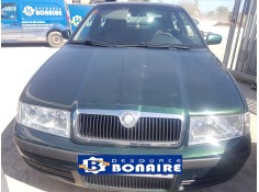 skoda octavia berlina (1u2) del año 2001