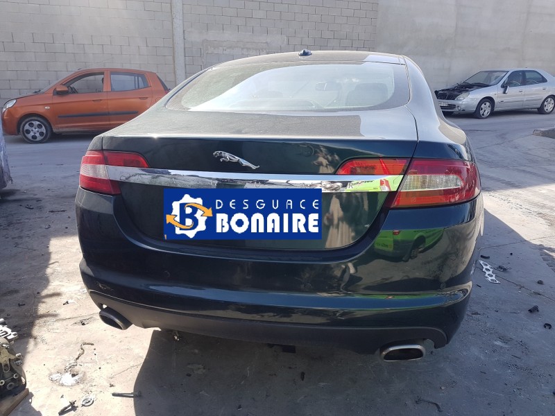 jaguar xf del año 2013