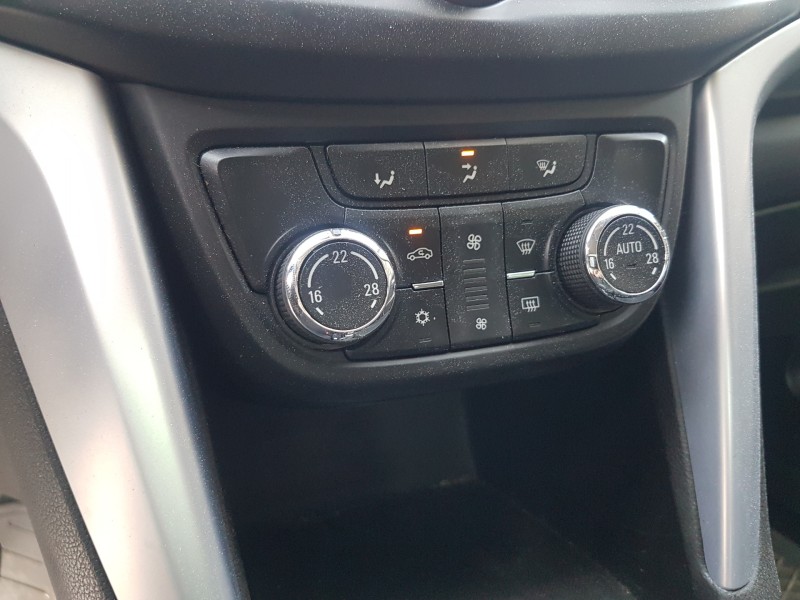 opel zafira (c) del año 2018