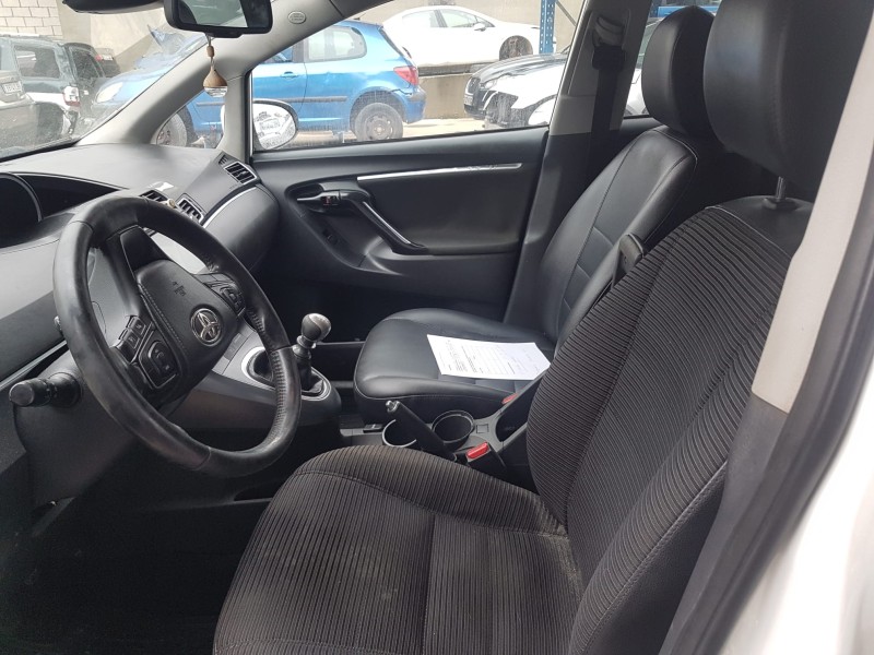 toyota verso del año 2013