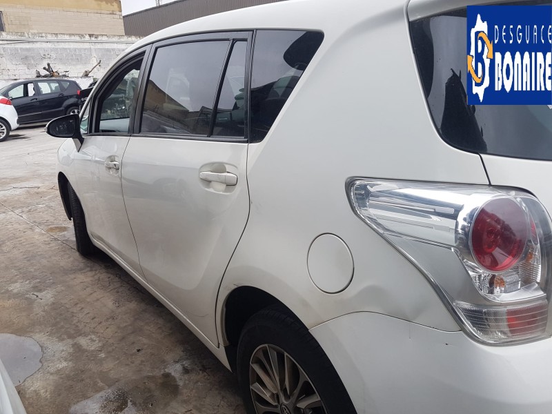 toyota verso del año 2013