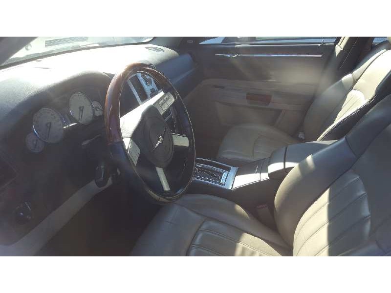 chrysler 300 c touring del año 2006