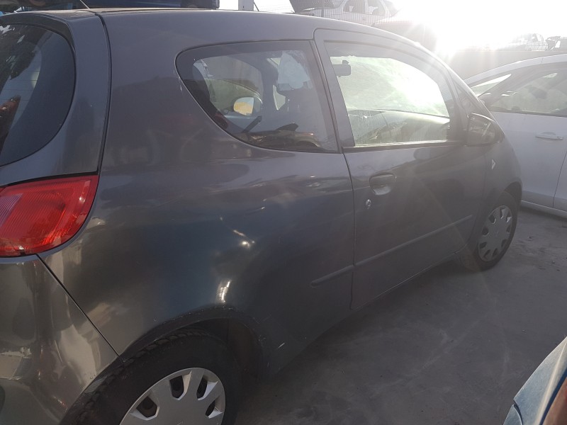 mitsubishi colt berlina 3 (cz) del año 2005