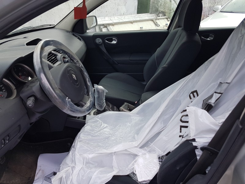 renault megane ii berlina 5p del año 2005 renault megane ii berlina 5p del año 2005