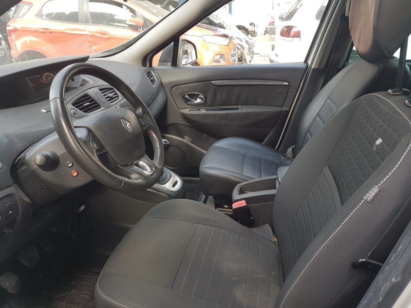 renault scenic iv del año 2016