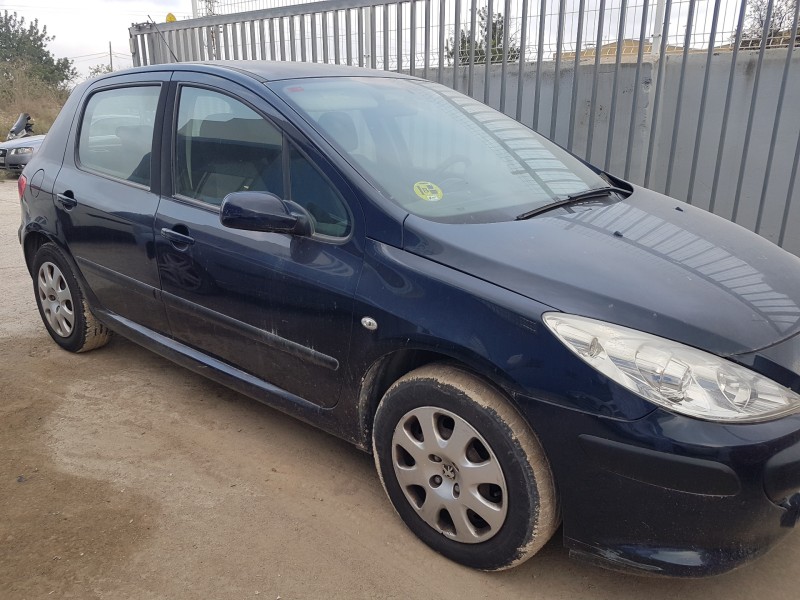 peugeot 307 berlina (s2) del año 2006