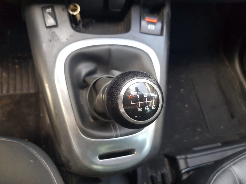 renault scenic iv del año 2016