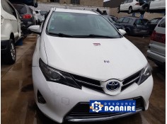 toyota auris touring sports (e18) del año 2014