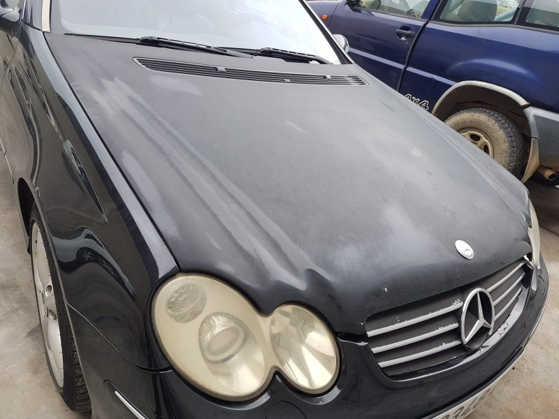 mercedes clase clk (w209) coupe del año 2004