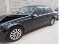 mercedes clase e (w211) berlina del año 2002 2
