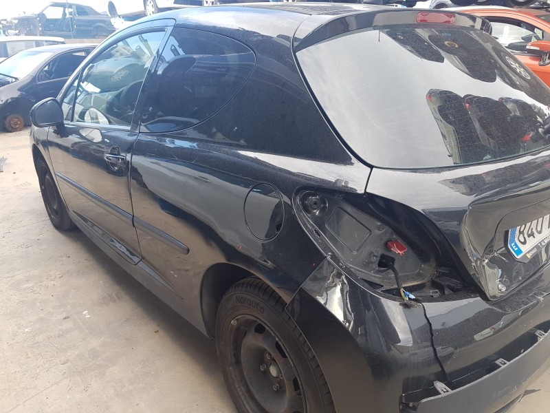 peugeot 207 del año 2007
