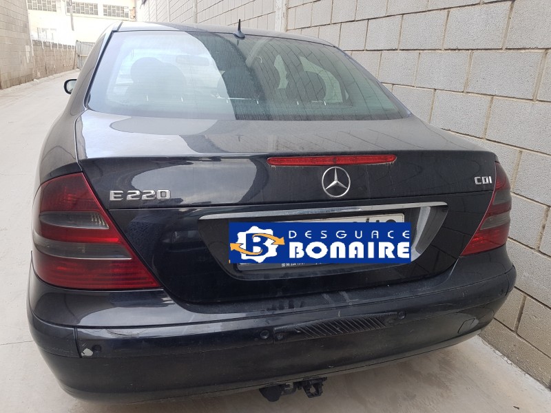 mercedes clase e (w211) berlina del año 2002