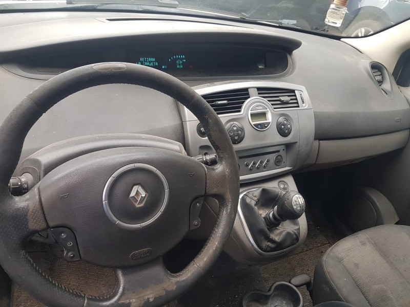 renault scenic ii del año 2006
