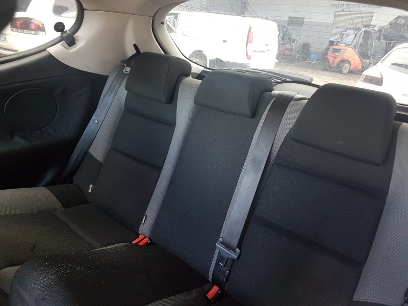 peugeot 207 del año 2007