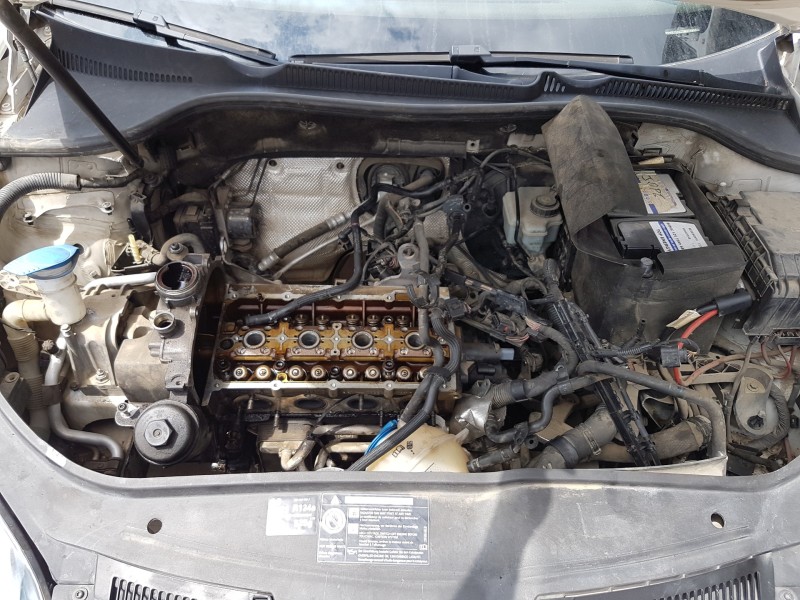 volkswagen golf v berlina (1k1) del año 2007