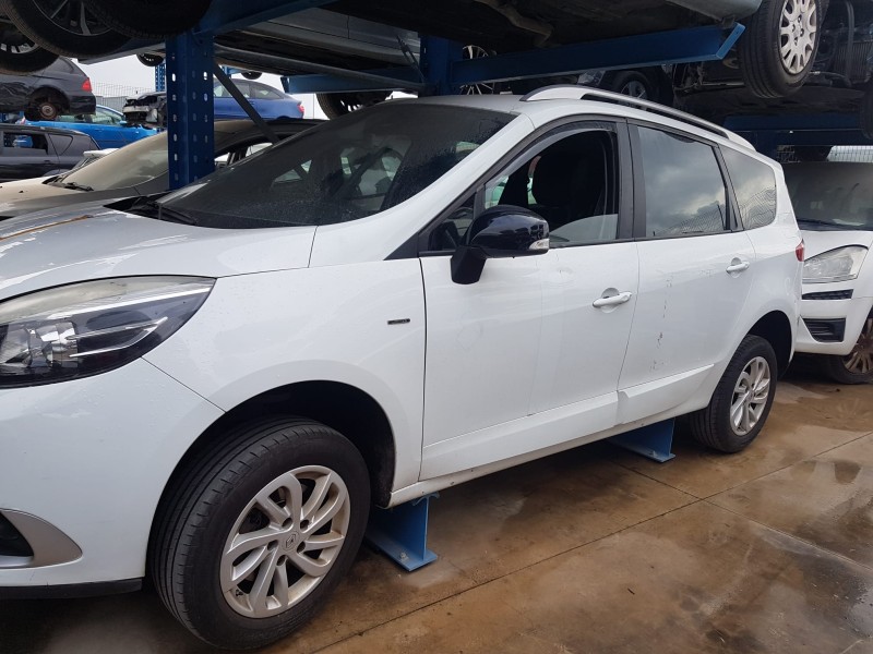 renault scenic iii del año 2016