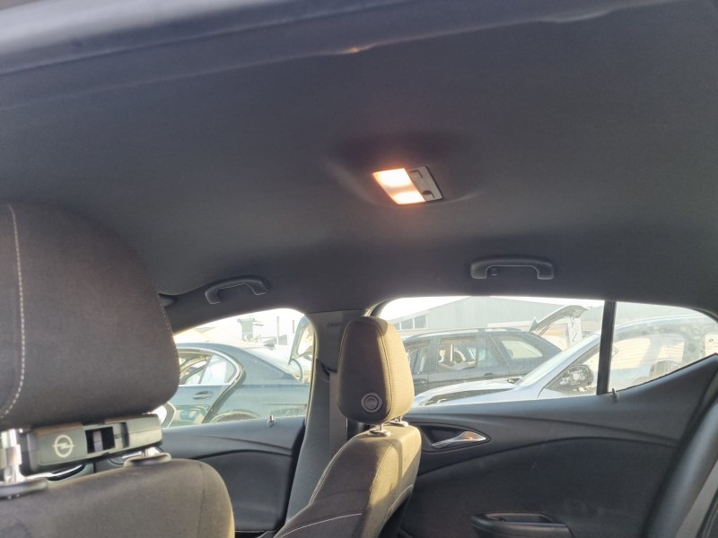 opel astra k lim. 5türig del año 2016