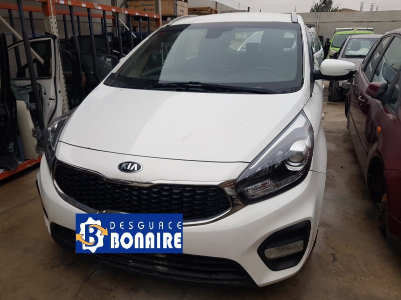 kia carens ( ) del año 2017