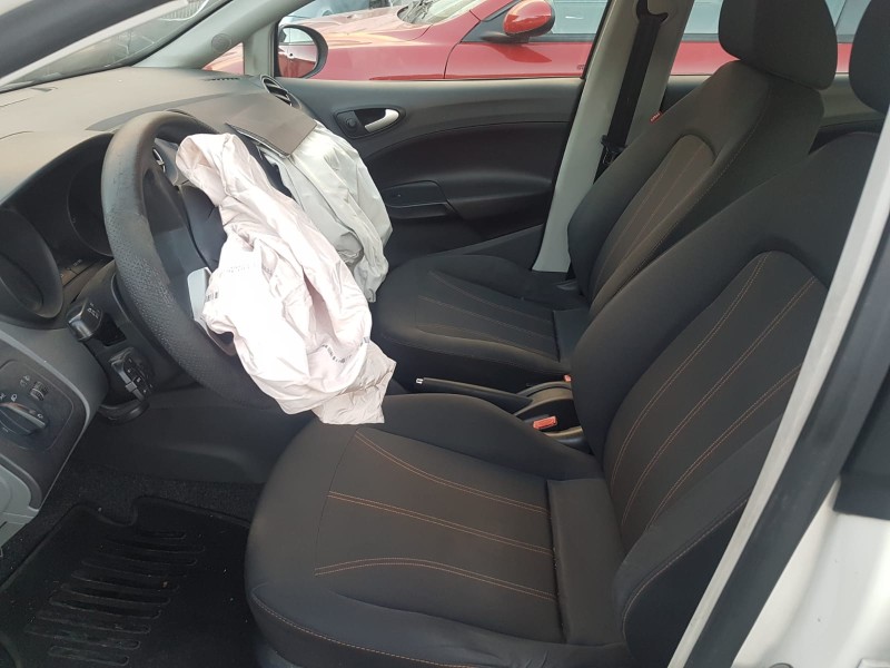 seat ibiza st (6j8) del año 2010