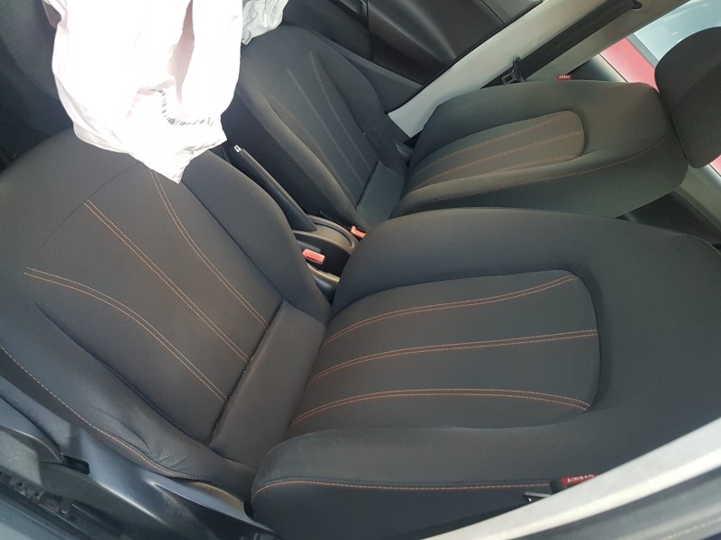 seat ibiza st (6j8) del año 2010