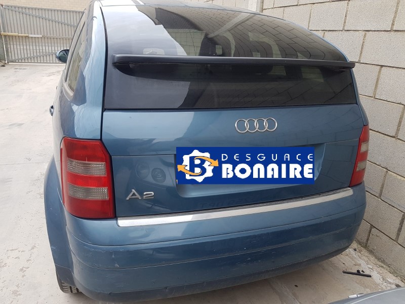 audi a2 (8z) del año 2001