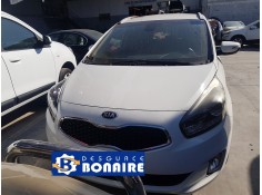 kia carens ( ) del año 2015