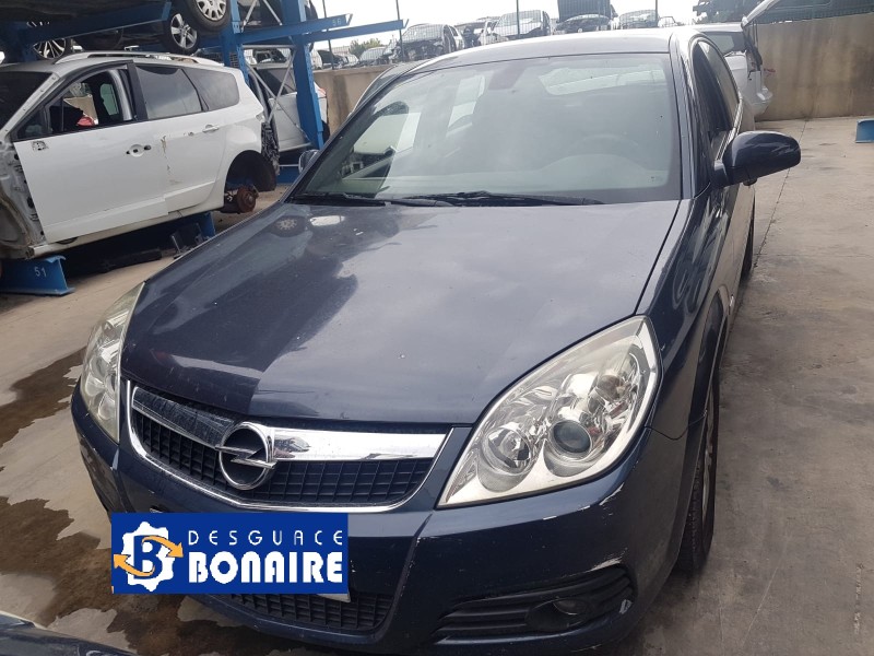 opel vectra c berlina del año 2007