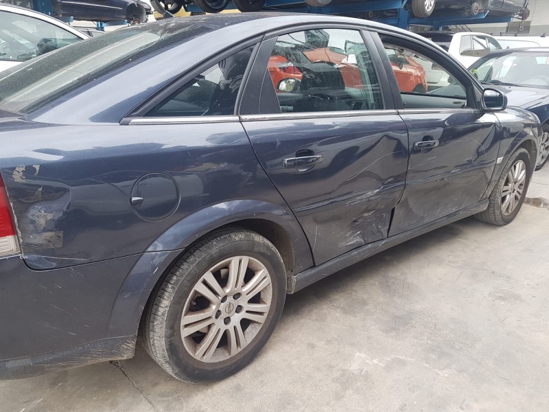 opel vectra c berlina del año 2007