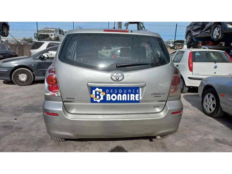 toyota corolla verso (r1) del año 2005