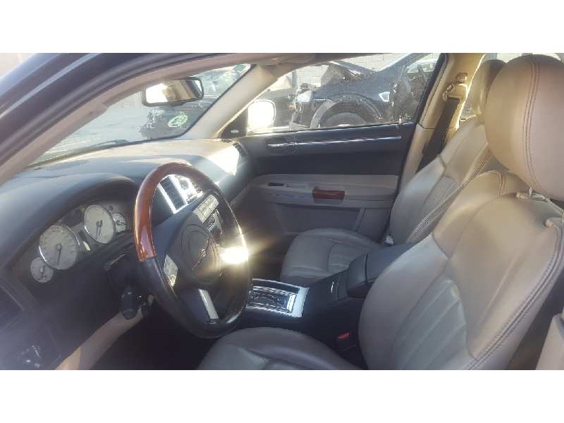 chrysler 300 c touring del año 2006