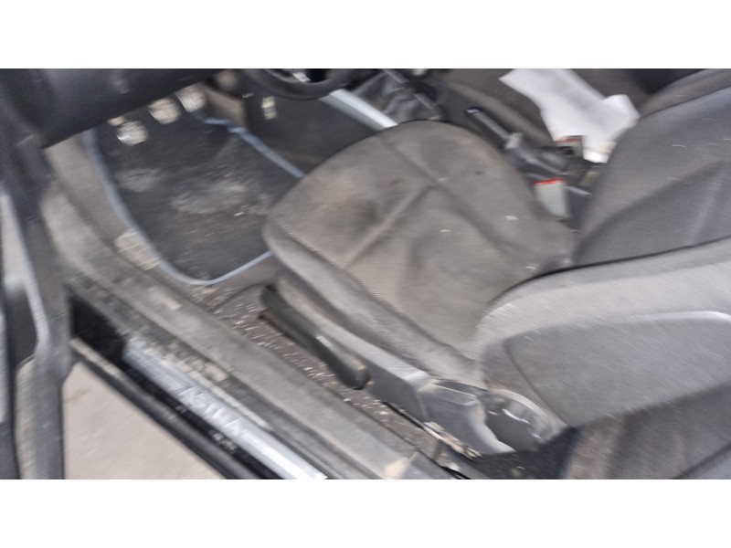 opel astra gtc del año 2008